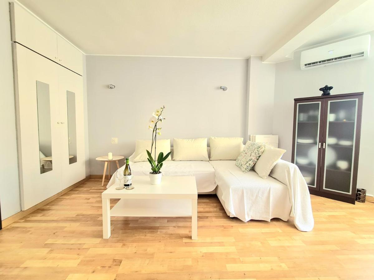 Aa Guest - El Mono De Torre Del Mar Eco Apartment ภายนอก รูปภาพ