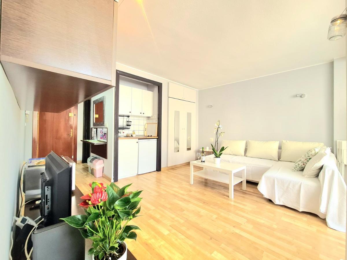 Aa Guest - El Mono De Torre Del Mar Eco Apartment ภายนอก รูปภาพ