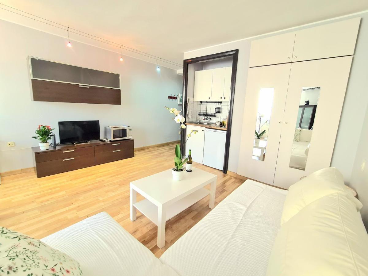 Aa Guest - El Mono De Torre Del Mar Eco Apartment ภายนอก รูปภาพ