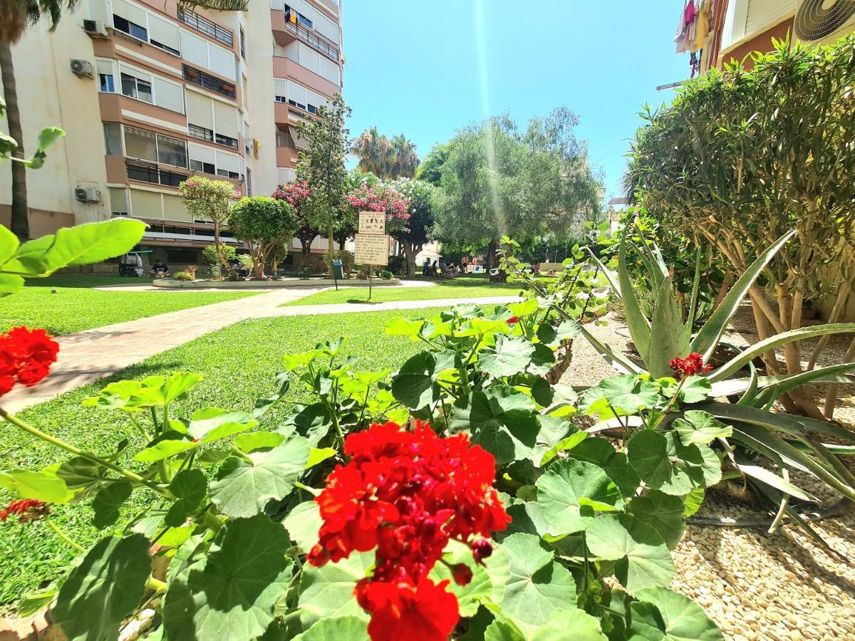 Aa Guest - El Mono De Torre Del Mar Eco Apartment ภายนอก รูปภาพ